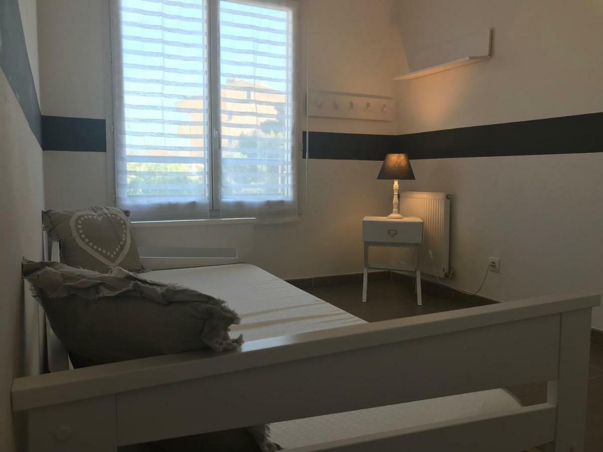 Appart' Au Port Apartman Fréjus Kültér fotó